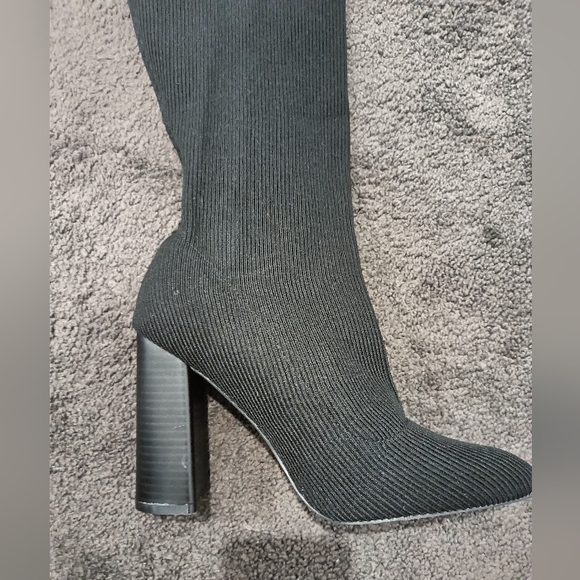PUBLIC DESIRE THIGH HIGH RIBBED FABRIC BLACK BLOCK HEEL BOOTS - Picture 6 of 8